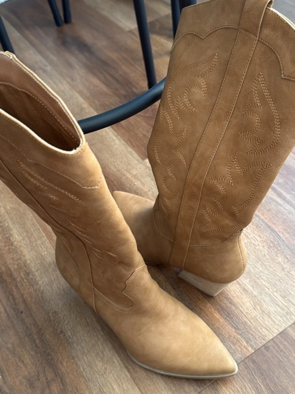 Dolce Vita Tan Western Boots